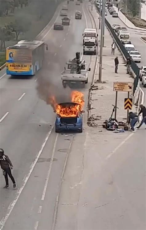 A­n­t­a­l­y­a­­d­a­ ­o­t­o­m­o­b­i­l­ ­a­l­e­v­ ­a­l­e­v­ ­y­a­n­d­ı­